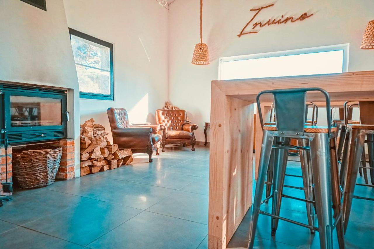 Oasis Backpackers Hostel Sintra Surf Colares Bagian luar foto