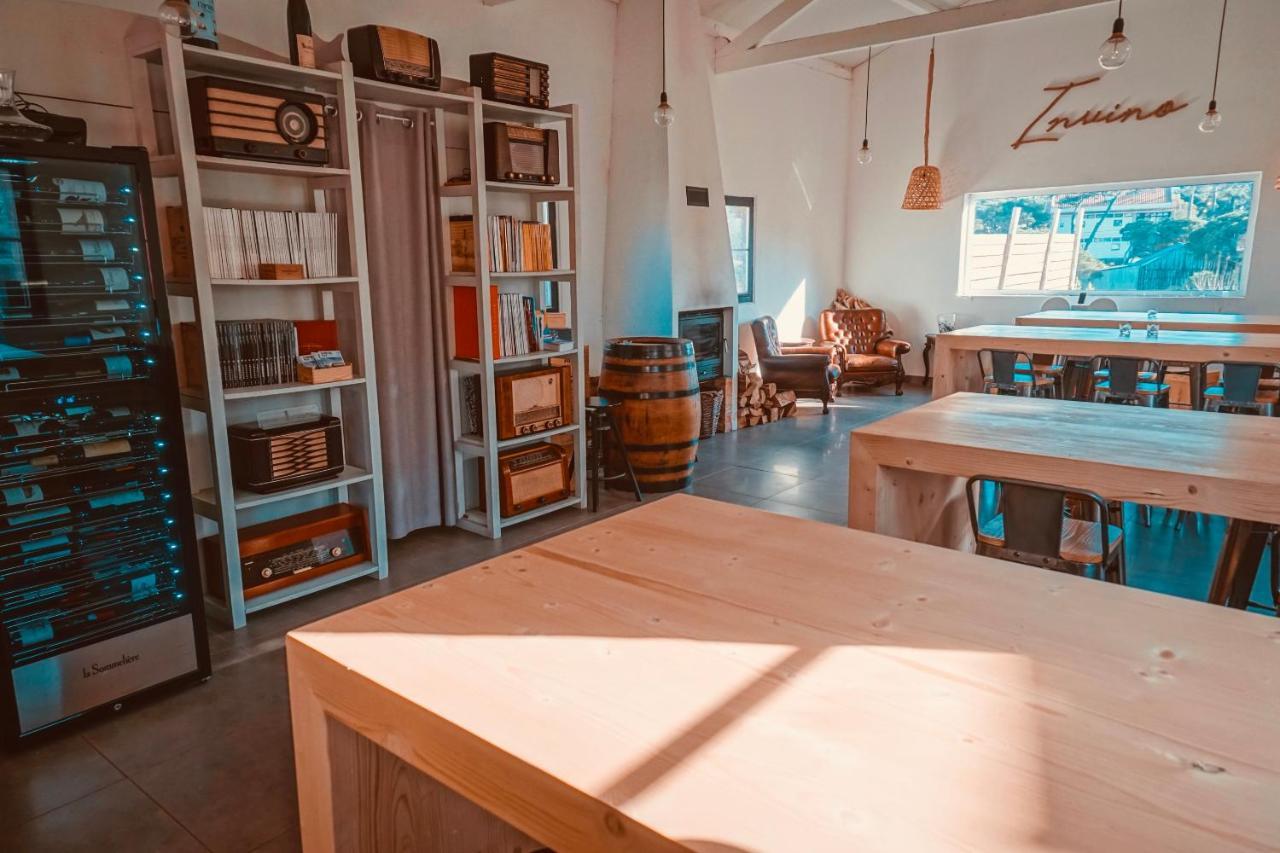 Oasis Backpackers Hostel Sintra Surf Colares Bagian luar foto