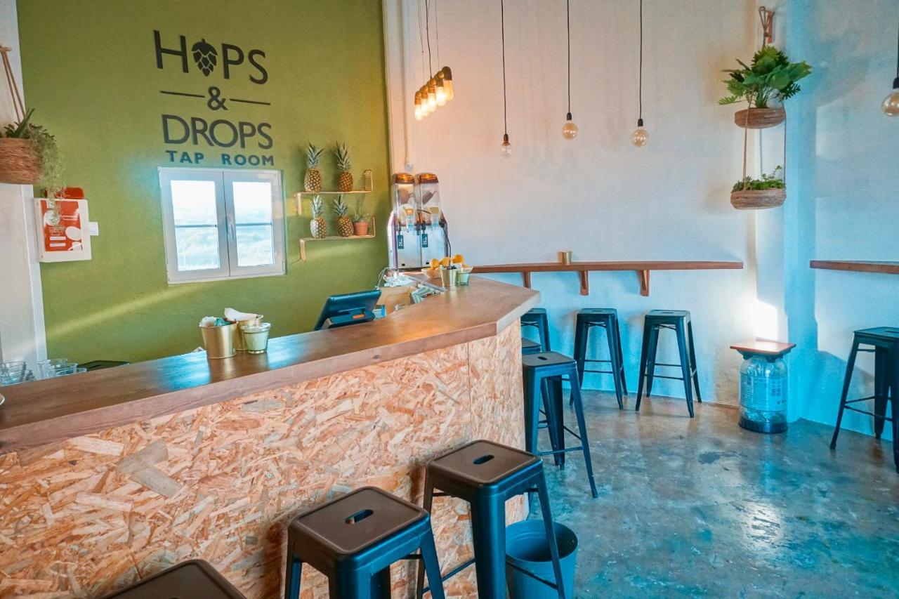 Oasis Backpackers Hostel Sintra Surf Colares Bagian luar foto